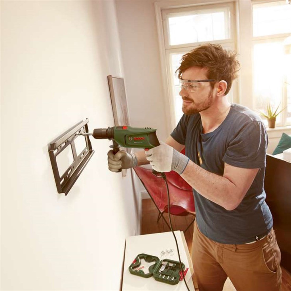 Bosch Darbeli Matkap Easyimpact 600 Bosch 25 Parça Vidalama Ucu Seti